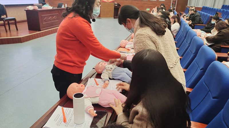 小儿推拿保健师培训加盟，揭秘费用背后的真相