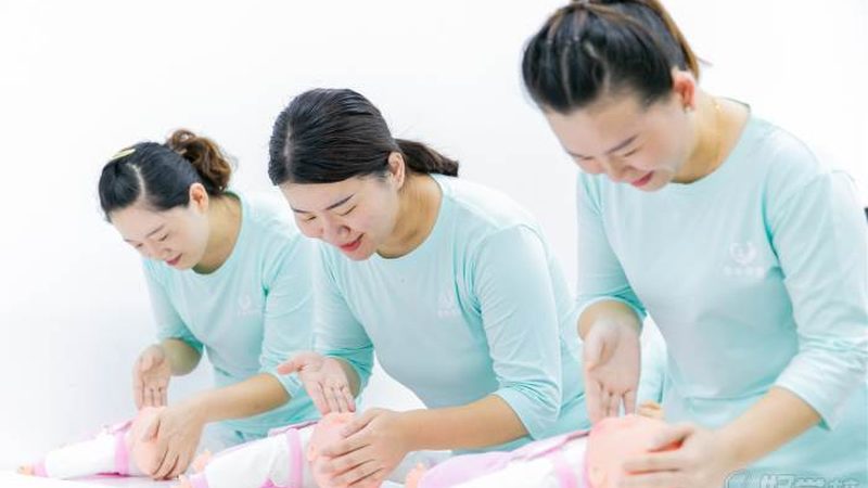 揭秘上海月子中心：收费标准背后的真相与考量